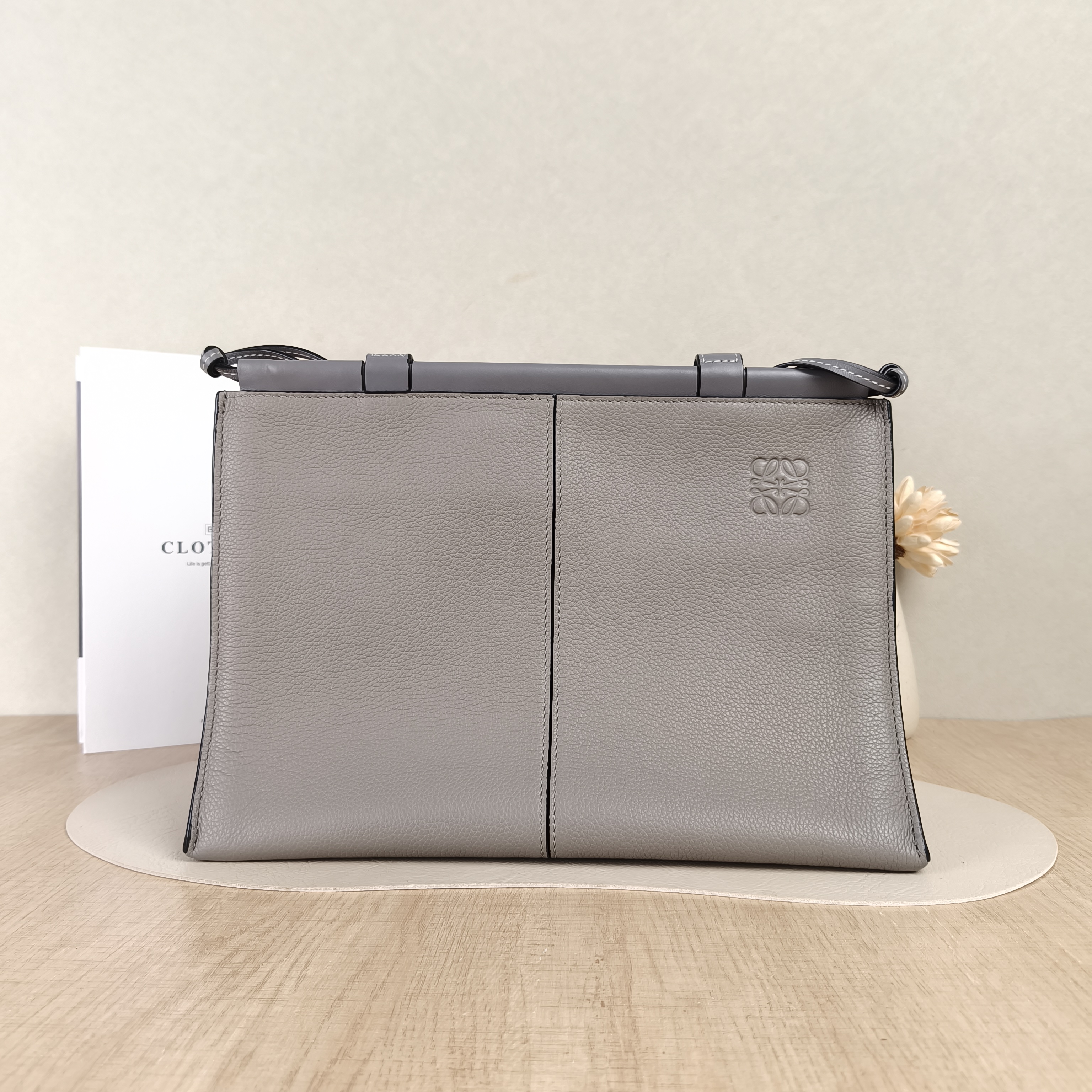 LOEWE Top Handle Bagcushion tote Colorblock Calfskin Small32 × 16 × 24 cm
