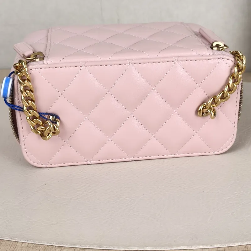 Chanel Crossbody Bag Edition Pink Lambskin 16 × 8 × 9.5 cm Microchip Edition — detail view 5 of 13