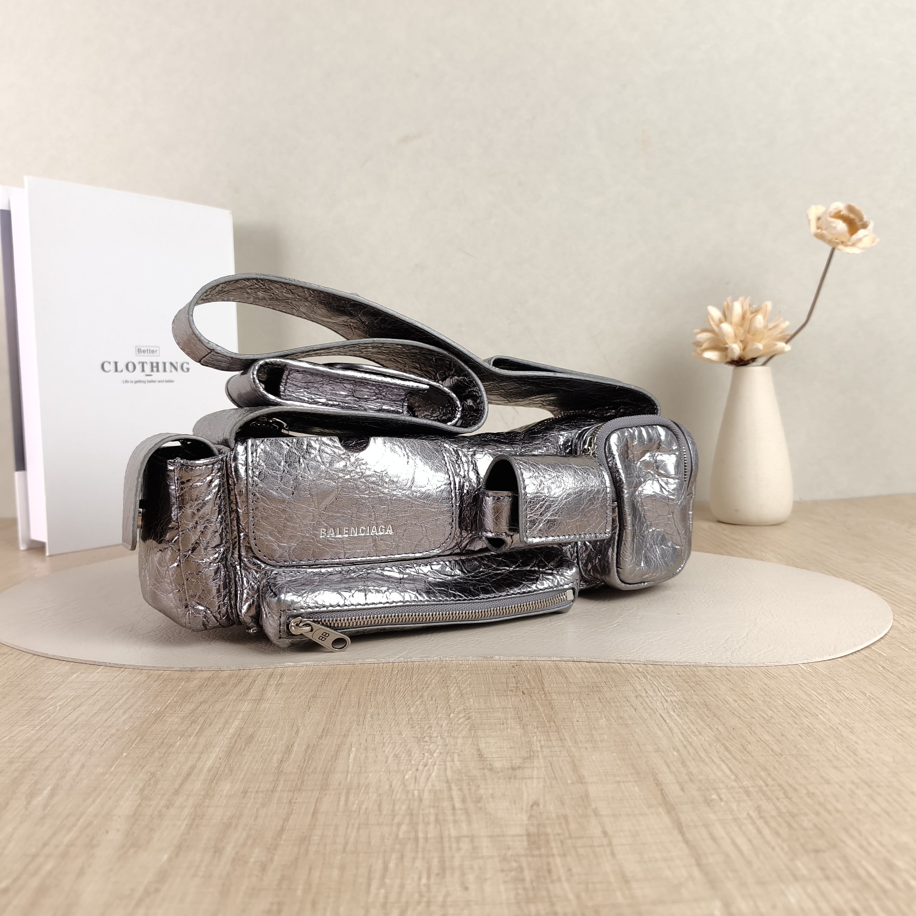 BALENCIAGA Shoulder Bag Superbusy Shoulder Bag Grey Waxed Leatherxs Small35 × 11 × 12 cm — cover view 4 of 5