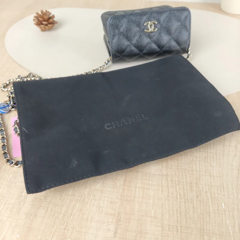Chanel Crossbody Bag Crossbody Bag Black Grained Calfskin One Size 13 × 4 × 10 cm — detail view 7 of 13