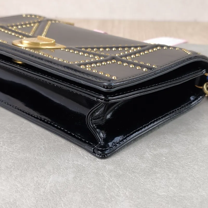 DIOR Crossbody Bag ama Black Patent Leather Mini 19 × 3 × 12 cm — detail view 3 of 12