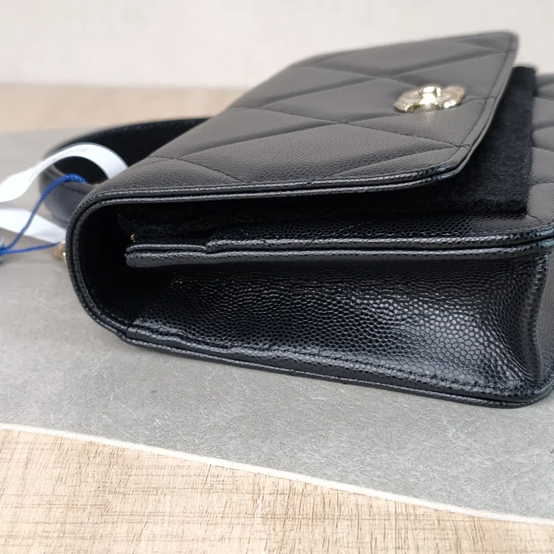 Chanel Crossbody Bag 25k woc Black Calfskin 19.2 × 3.5 × 12.3 cm — detail view 10 of 12