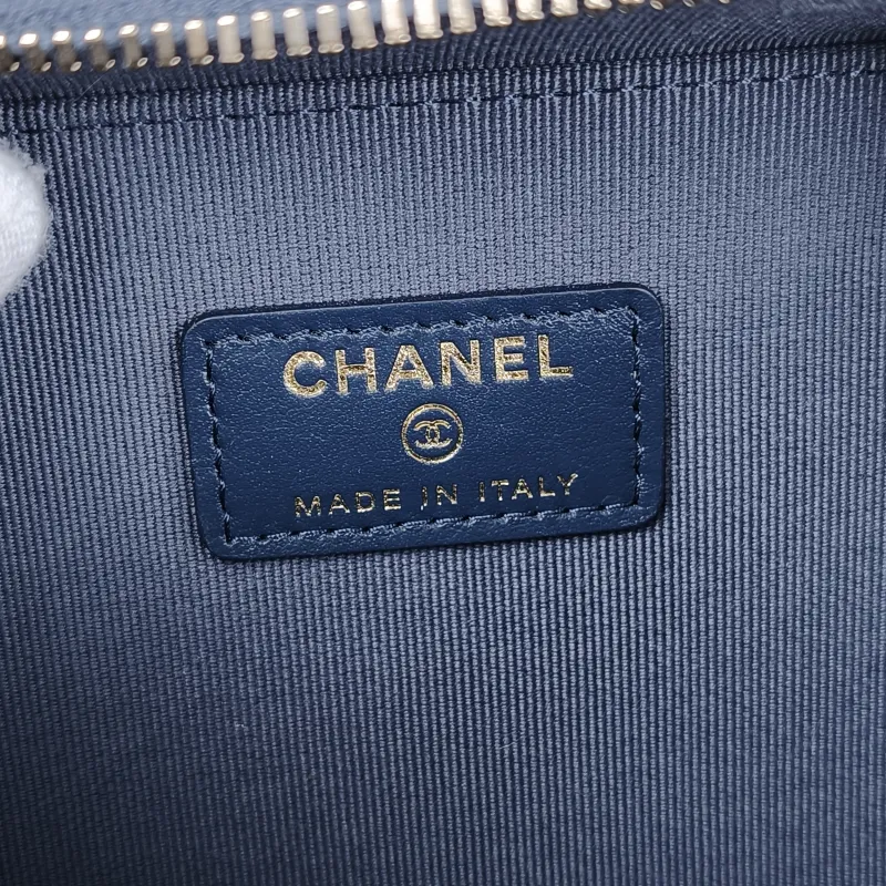 Chanel Crossbody Bag22b Box Bag Camera Bag Blue One Size14 × 7 × 10 cm — detail view 13 of 13