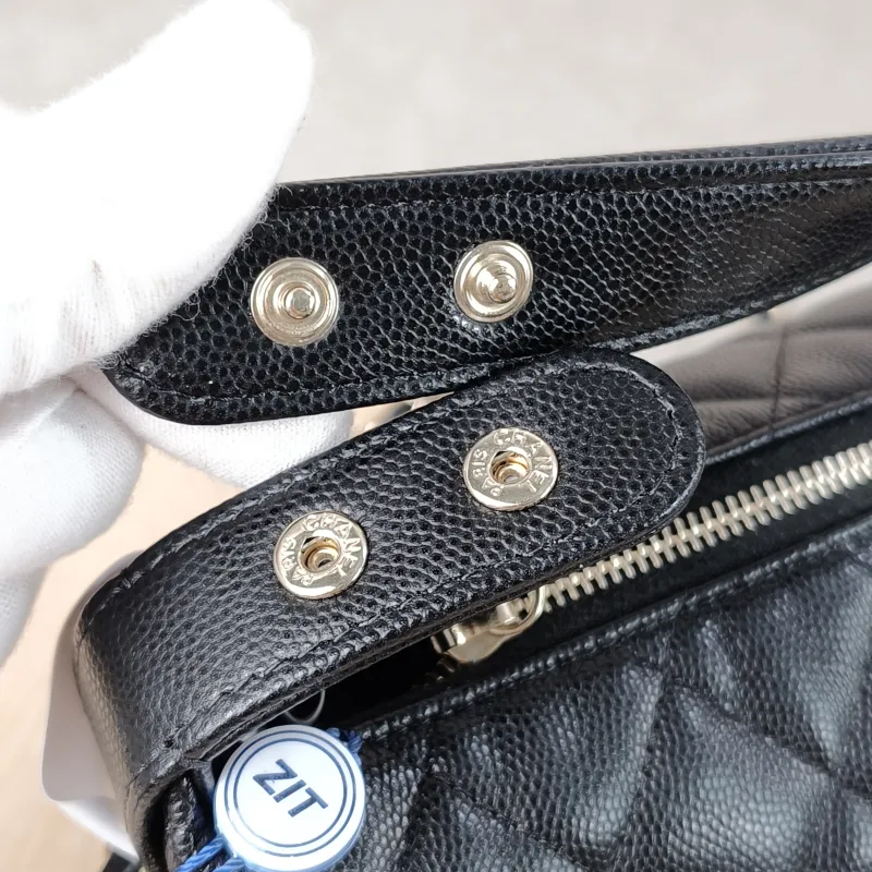 Chanel Crossbody Bag Gold-Tone Hardware Black Grained Calfskin 15.5 × 6 × 12.5 cm — detail view 6 of 12