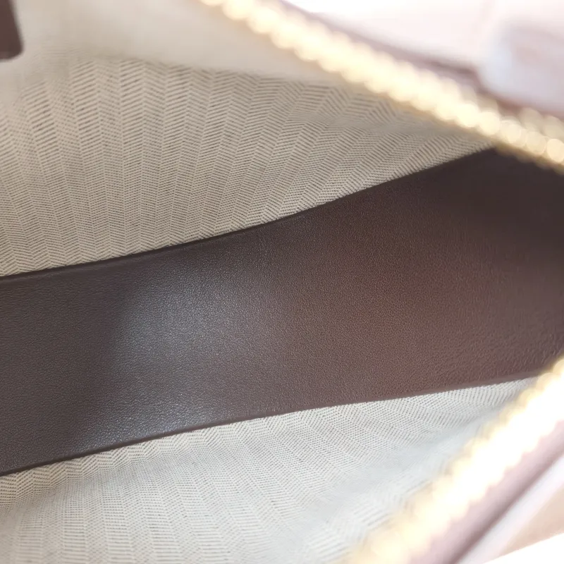 Chanel Shoulder Bag hobo Lambskin One Size 23.5 × 6 × 15 cm — detail view 13 of 13
