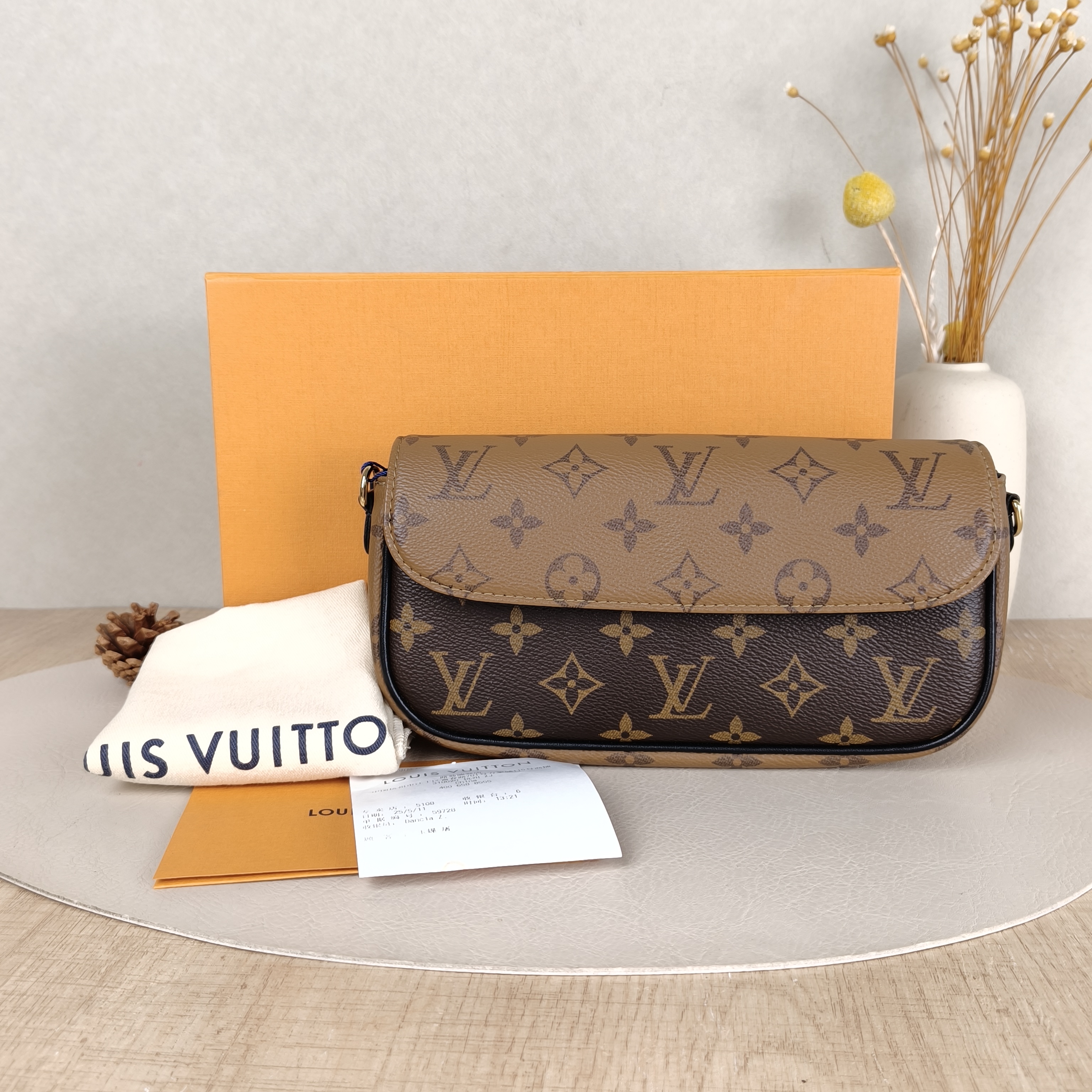 Louis Vuitton Crossbody Bag IVY Monogram PVC Small23.5 × 4.3 × 12 cm — cover view 3 of 6