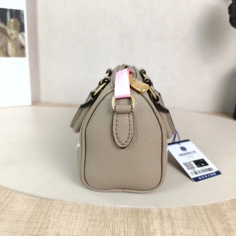 Louis Vuitton Crossbody Bag Speedy Nano · White Empreinte Embossed Calfskin nano 16 × 7.5 × 10 cm — detail view 4 of 11