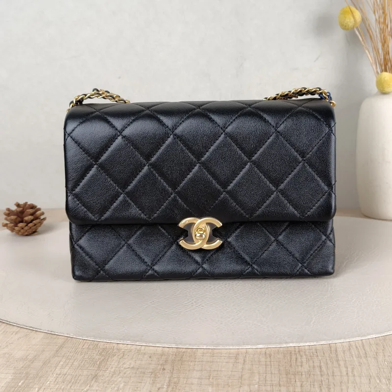 Chanel Crossbody Bag 23s Black Lambskin One Size 21 × 8 × 14 cm