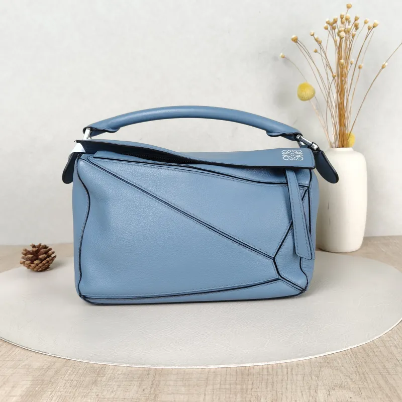LOEWE Crossbody Bag Puzzle Blue CC alfskin Small24 × 10.5 × 16.5 cm