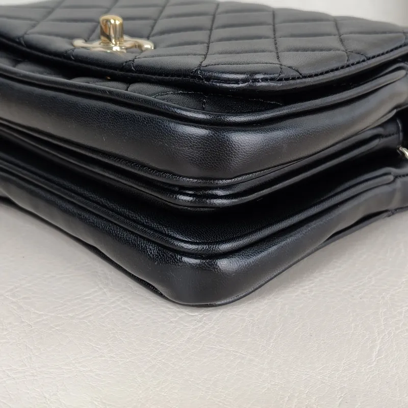 Chanel Crossbody Bag Top Handle Crossbody Bag Black Calfskin 16 × 8.5 × 13 cm 25 — detail view 9 of 14
