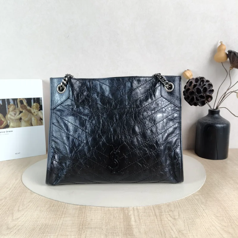 SAINT LAURENT Shoulder Bag NIKI SHOPPING Shopping Tote Black Calfskin Medium33 × 11.5 × 27 cm