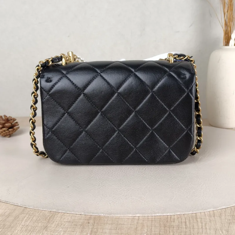 Chanel Crossbody Bag Pearl Black Lambskin Mini 19 × 5.5 × 12.5 cm — cover view 6 of 6