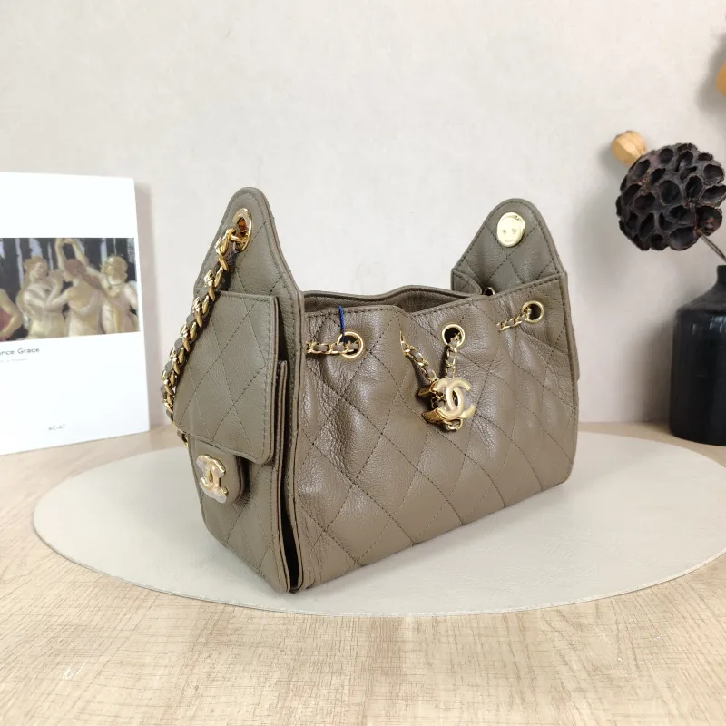 Chanel Crossbody Bag 25Bag Brown Calfskin Mini 22 × 12.5 × 20 cm — cover view 2 of 5