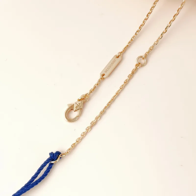 Van Cleef & Arpels Necklace Lucky Alhambra Necklace Pearl · White Mother-of-Pearl18KY ellow Gold One Size42 cm — cover view 2 of 11
