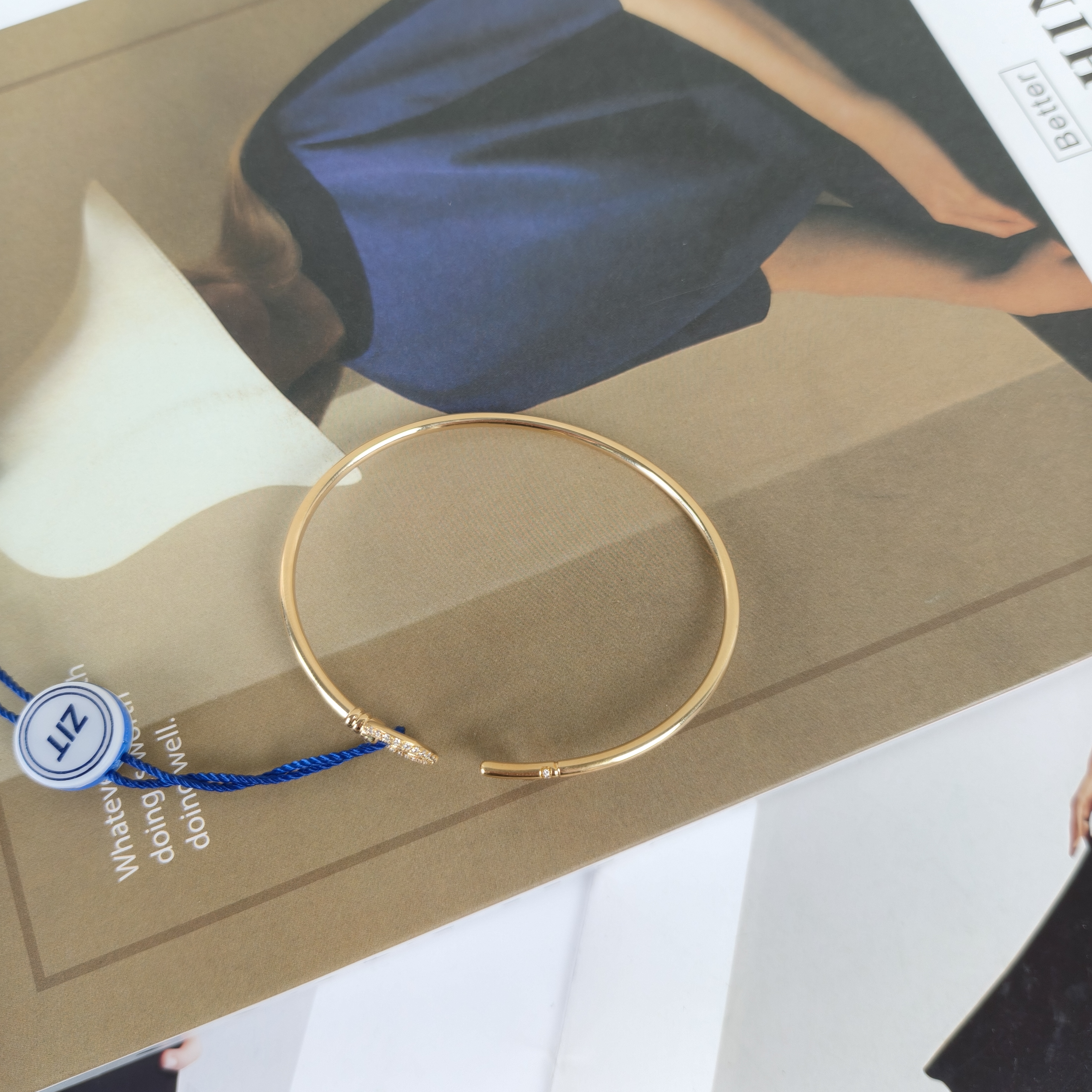 Tiffany&Co. Keys Collection Bangle Medium18k · Box · 18㎝ — cover view 2 of 9