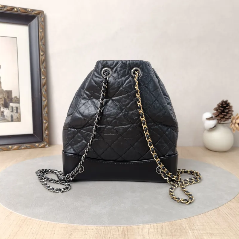 Chanel Backpack Gabrielle Backpack Black CC alfskin22.5 × 10.5 × 23 cm — cover view 2 of 6