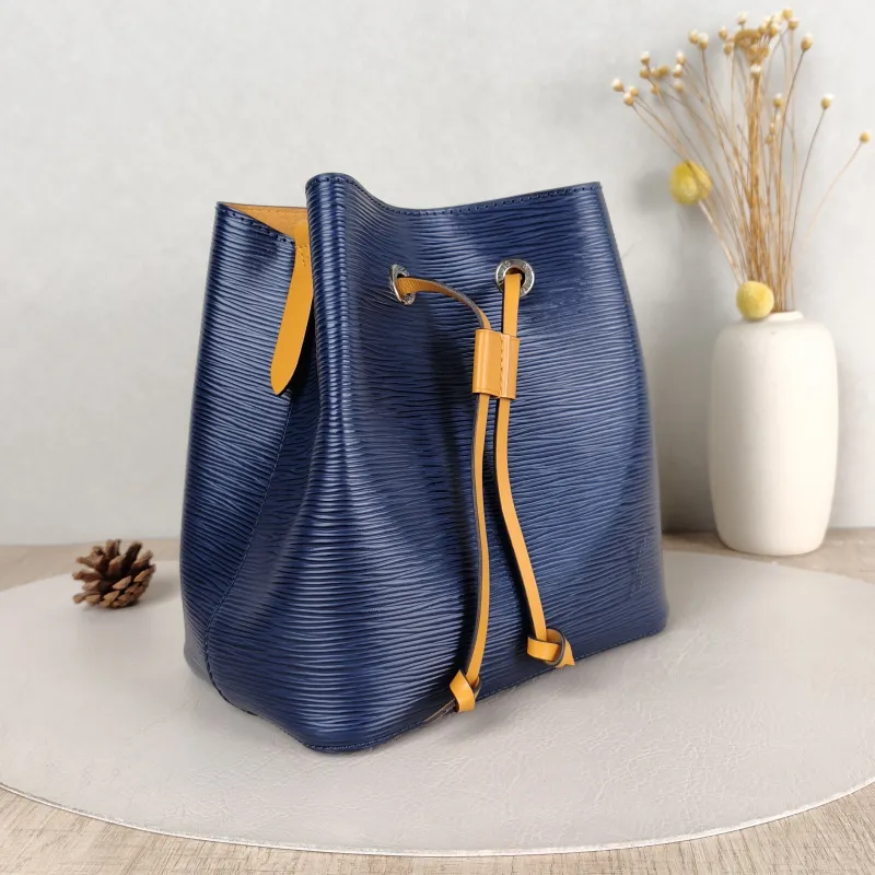 Louis Vuitton Crossbody Bag NÉONOÉ Bucket Bag BB Blue · Yellow Epi Embossed Calfskin BB 20 × 13 × 20 cm — cover view 5 of 5
