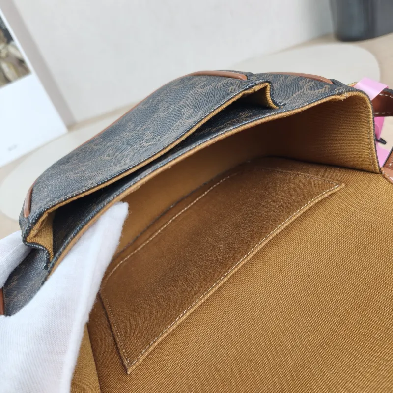 CELINE Crossbody Bag FOLCO Monogram PVC Medium 18.5 × 8 × 17 cm — detail view 12 of 12