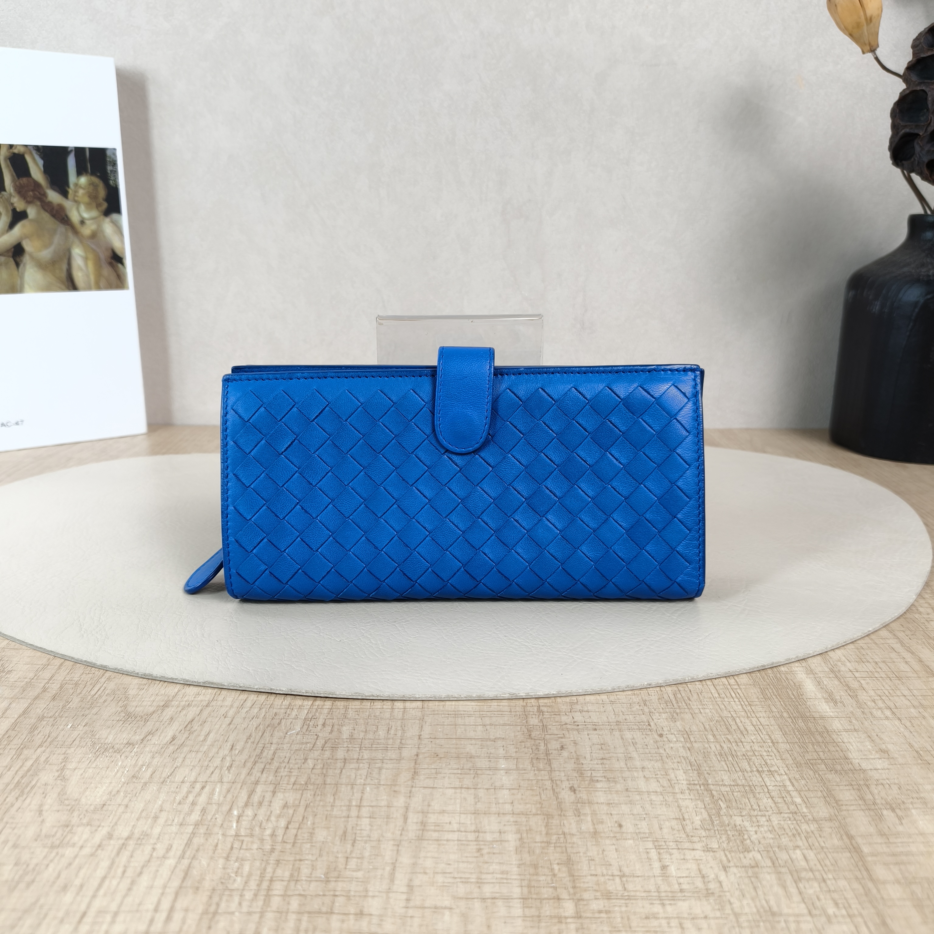 Bottega Veneta Wallet Edition Wallet Blue Lambskin One Size9 × 3 × 19 cm