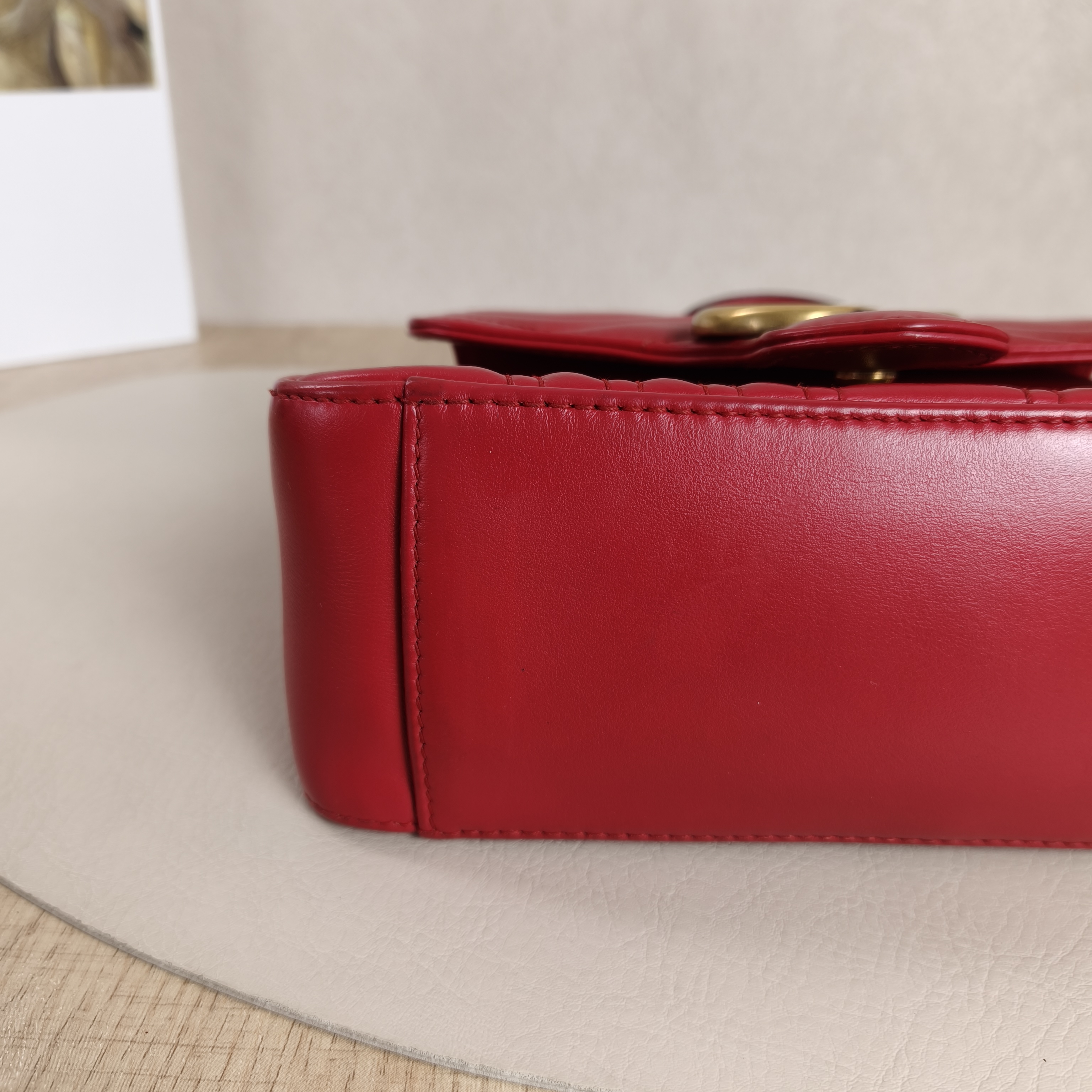 GUCCI Crossbody Bag GG Marmont Marmont Red Calfskin21 × 8 × 15.5 cm — cover view 10 of 10