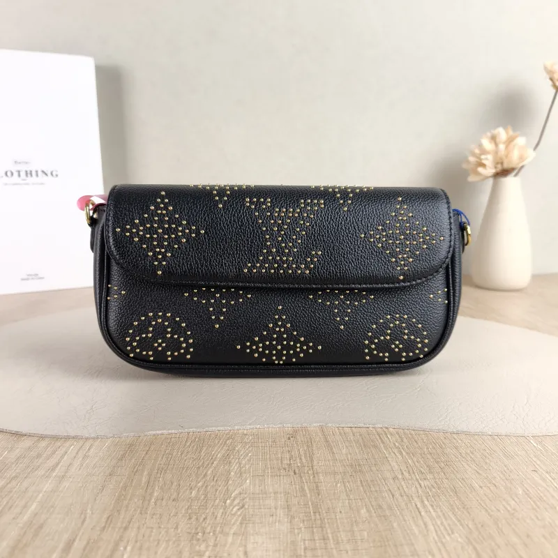 Louis Vuitton Crossbody Bag IVY Black Monogram Empreinte Embossed Calfskin Small 23.5 × 4.3 × 12 cm
