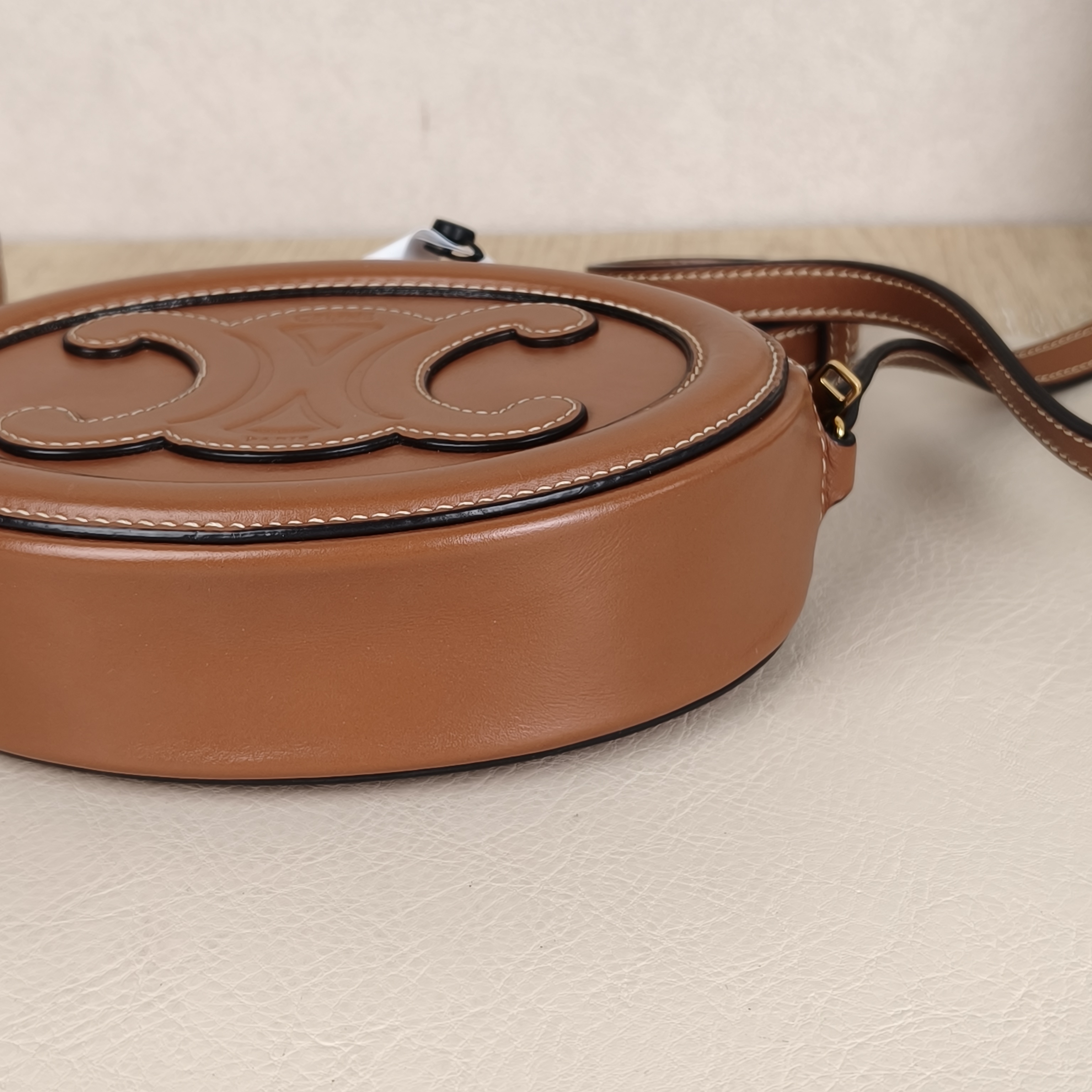 CELINE Crossbody Bag Cuir Triomphe Brown Calfskin Small16 × 4 × 12.5 cm — cover view 2 of 8