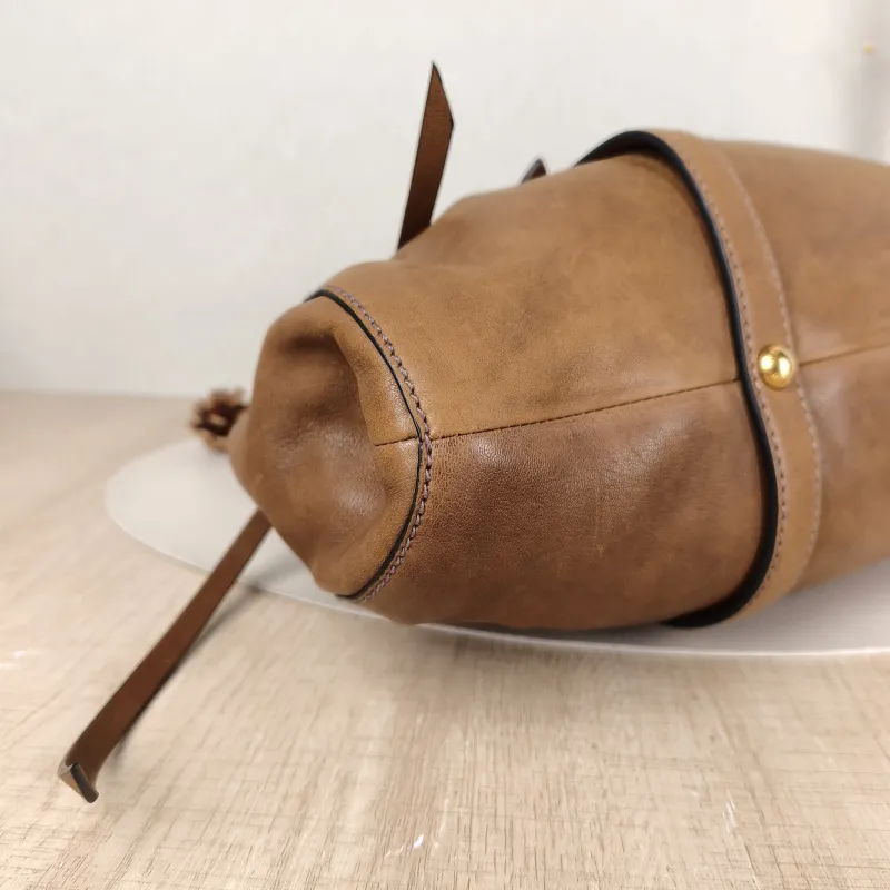 Miumiu Shoulder Bag Joie Shoulder Bag Lambskin One Size44 × 10.5 × 21 cm — detail view 5 of 11