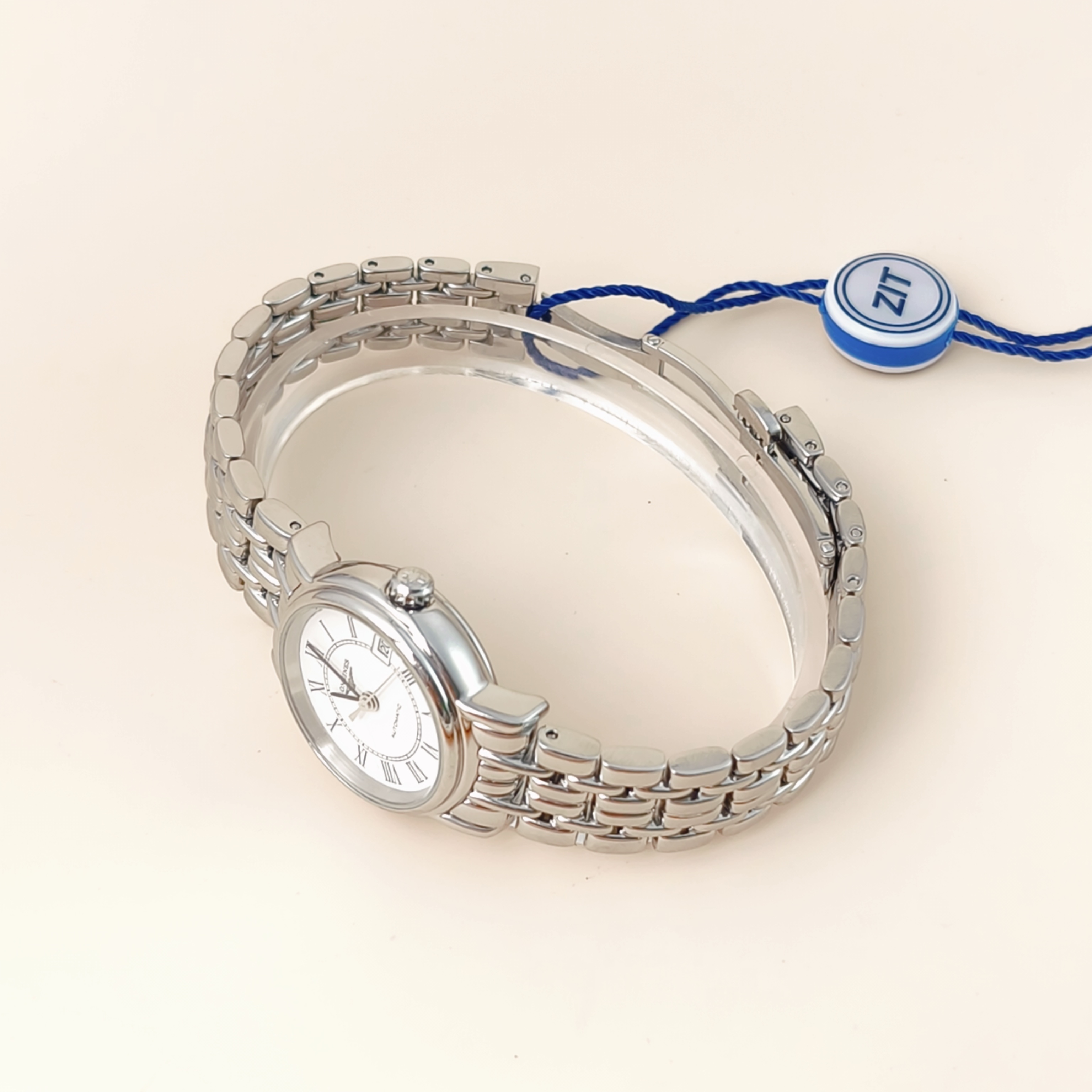 LONGINES Watch Collection Watch White 25.5mm Watch — cover view 3 of 10