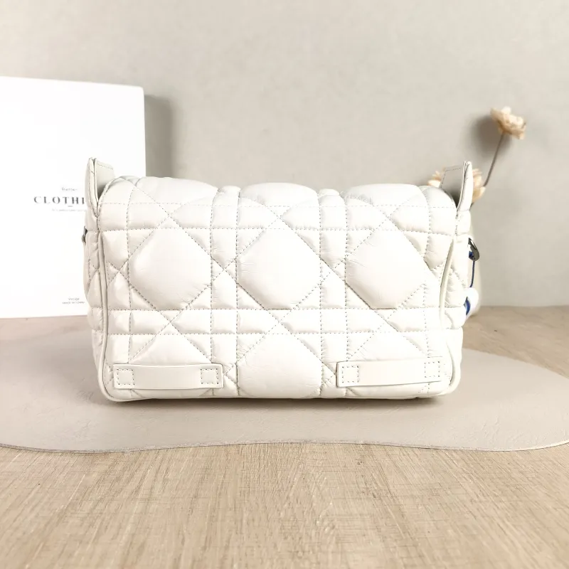 DIOR Crossbody Bag camp Messenger Bag White Calfskin Small 23 × 8 × 15 cm — cover view 3 of 5