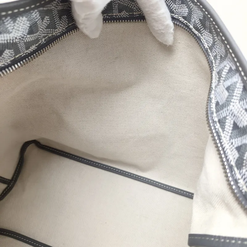GOYARD Shoulder Bag Boheme Hobo​ Grey ine Canvas Small 43 × 14 × 27 cm — detail view 14 of 14