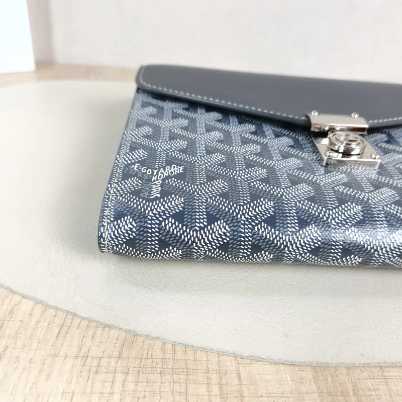 GOYARD Crossbody Bag Chypre Crossbody Bag Grey PVC One Size 21 × 4 × 16 cm — detail view 7 of 13