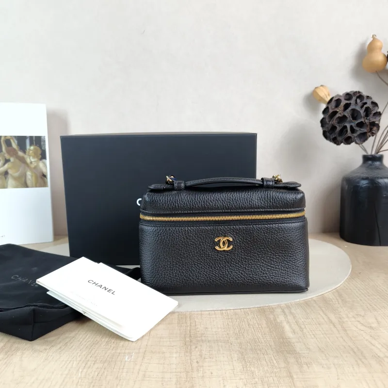 Chanel Crossbody Bag lp Box Bag Top Handle Crossbody Bag Black Calfskin One Size 19.5 × 5 × 17 cm — cover view 3 of 6