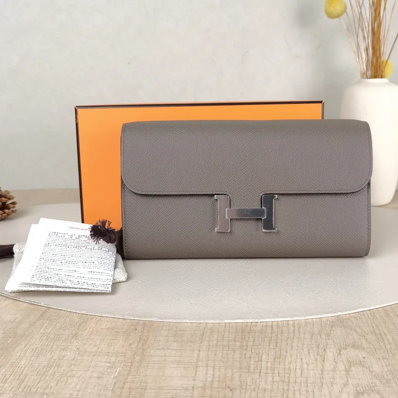 Hermès Crossbody Bag Constance To Go woc Epsom Calfskin One Size20.5 × 2 × 13 cm — cover view 2 of 6