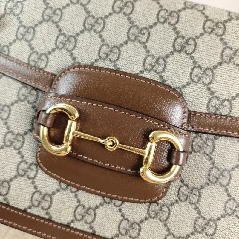GUCCI Shoulder Bag Horsebit 1955 Horsebit Medium Monogram PVC Medium 25 × 8 × 18 cm — detail view 1 of 11