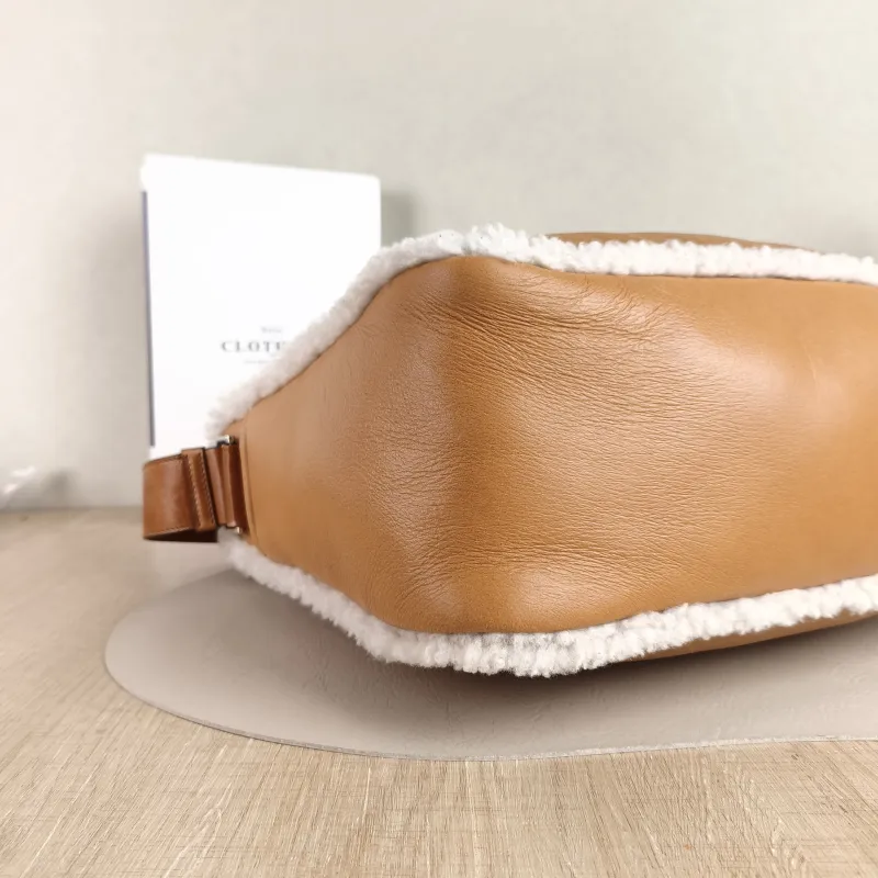 PRADA Crossbody Bag Messenger Bag Crossbody Bag Brown Lambskin · One Size 34 × 12 × 25 cm — detail view 2 of 10