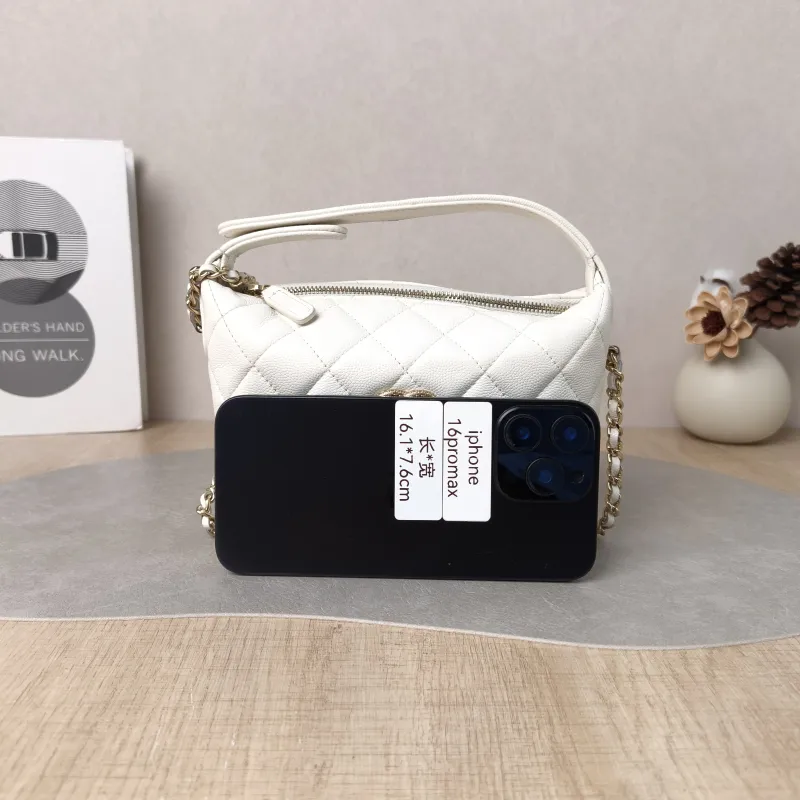 Chanel Crossbody Bag Crossbody Bag White Calfskin One Size21.5 × 7.5 × 19 cm — cover view 2 of 6