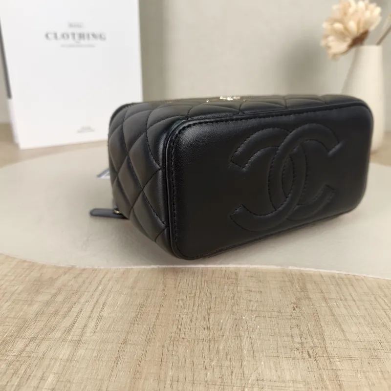 Chanel Crossbody Bag 24p Edition Box Bag Cosmetic Bag Black Lambskin 17 × 8 × 9.5 cm — detail view 12 of 14