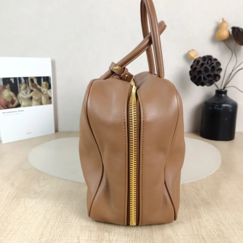 Miumiu Top Handle Bag Beau CC alfskin Large 34 × 10 × 23 cm — detail view 5 of 11