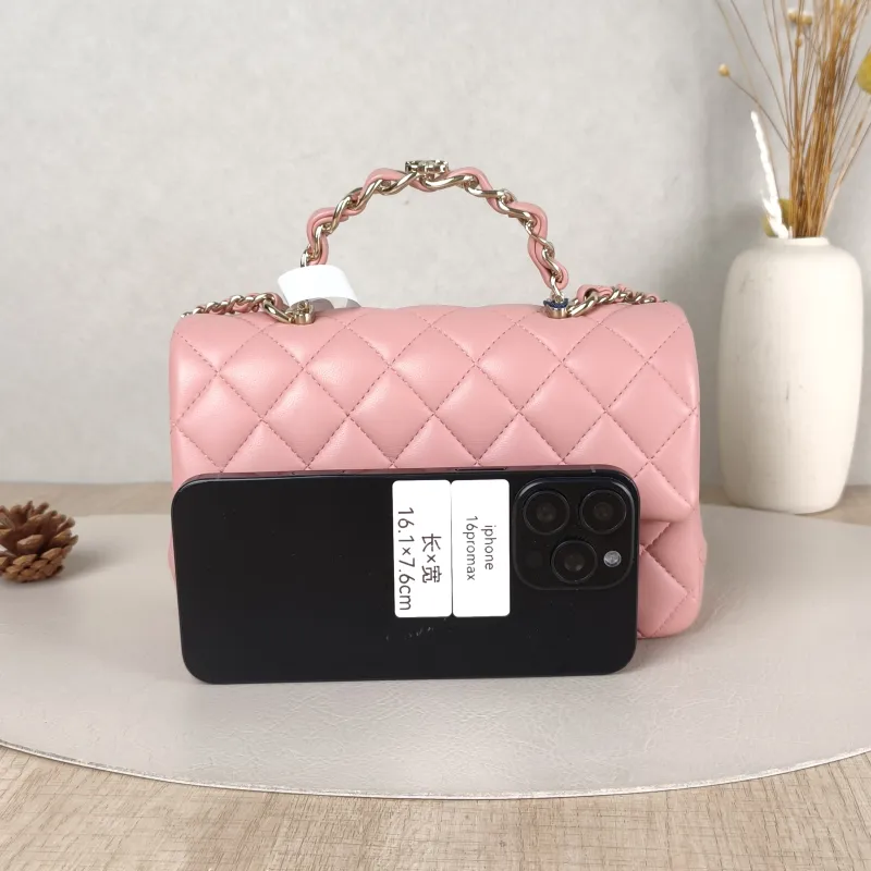 Chanel Crossbody Bag23k logo mini Pink Lambskin mini20 × 6 × 12 cm — cover view 4 of 5