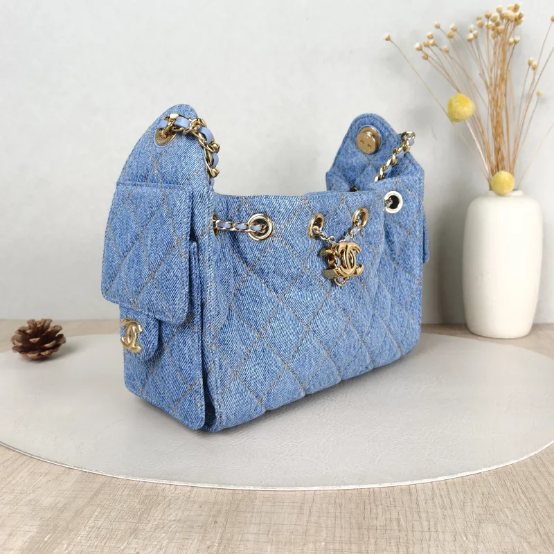Chanel Crossbody Bag 25Bag Blue Mini 20 × 12.5 × 22 cm — cover view 3 of 6