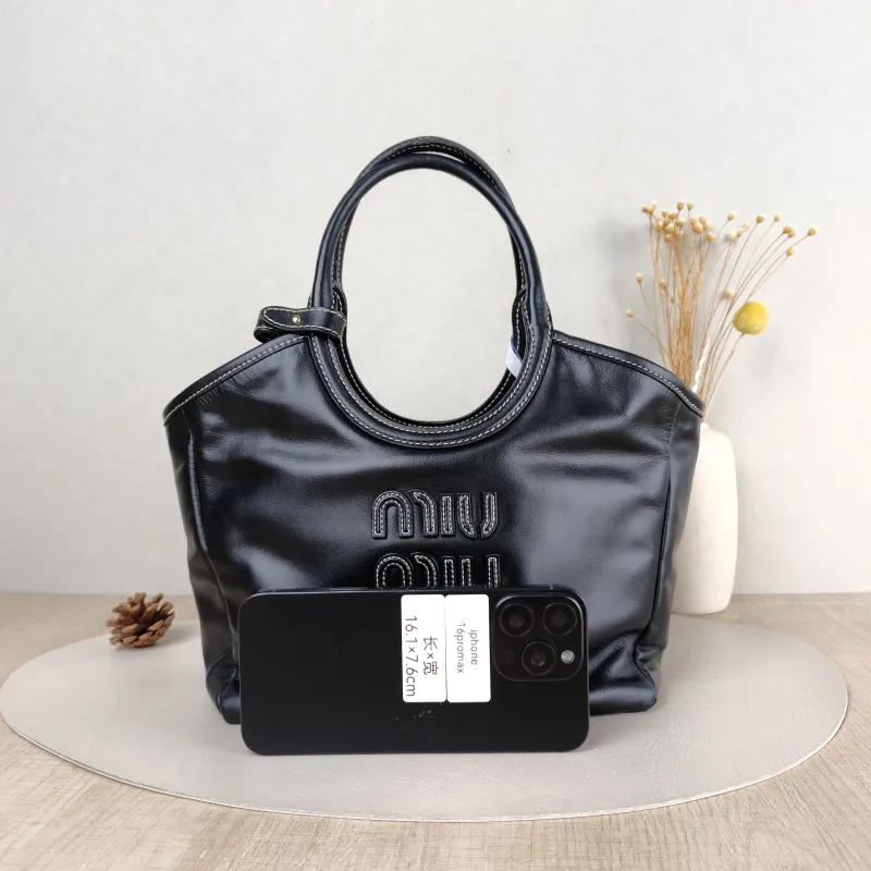 Miumiu Shoulder Bag IVY Tote Shopping Tote Black CC alfskin Small 22 × 12 × 23.5 cm — cover view 4 of 5