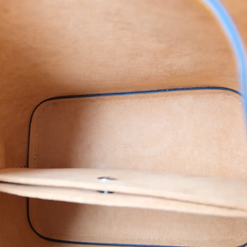 Louis Vuitton Crossbody Bag NÉONOÉ Bucket Bag BB Blue · Yellow Epi Embossed Calfskin BB 20 × 13 × 20 cm — detail view 12 of 12