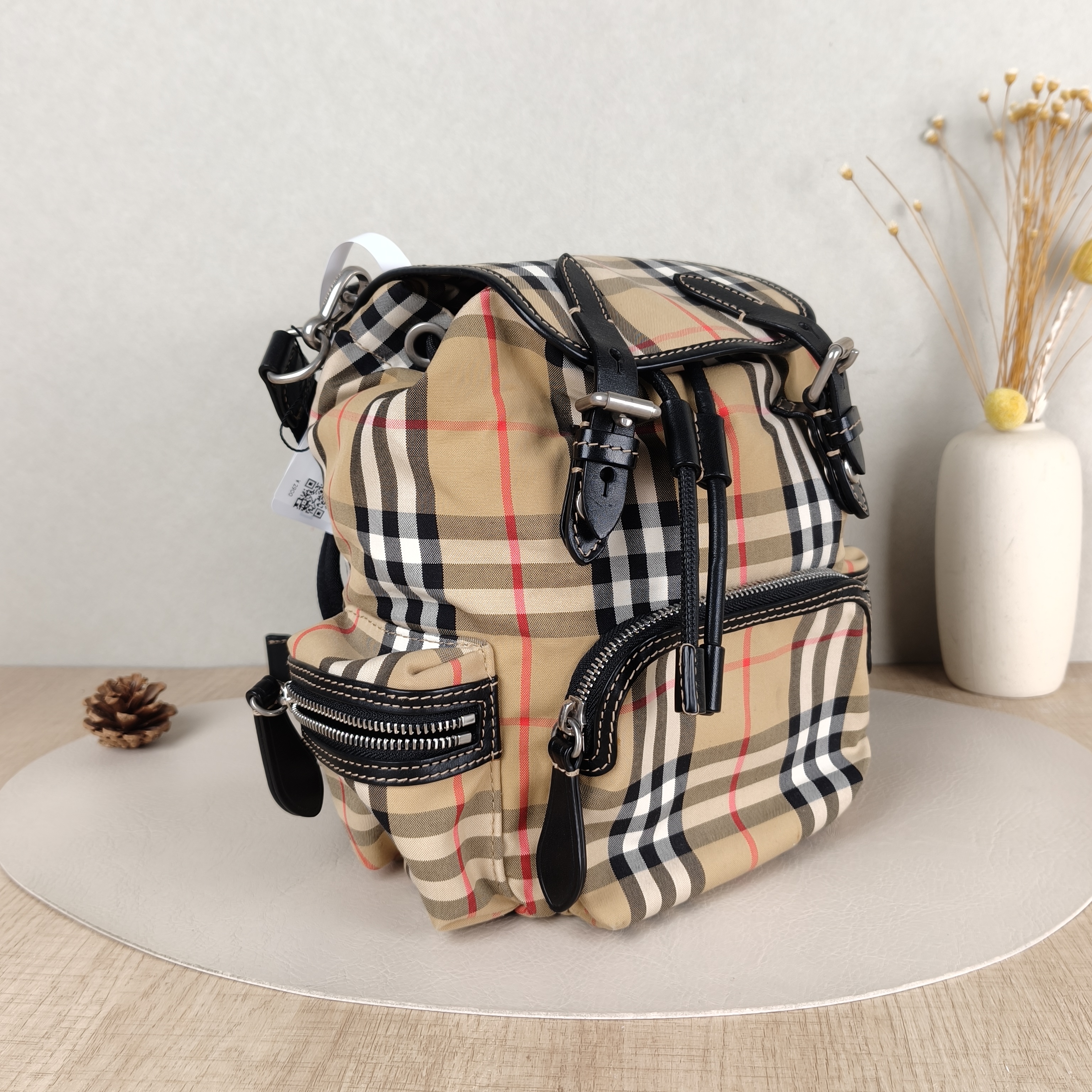 BURBERRY Backpack Backpack Colorblock Canvas One Size17 × 11 × 25 cm — cover view 2 of 5
