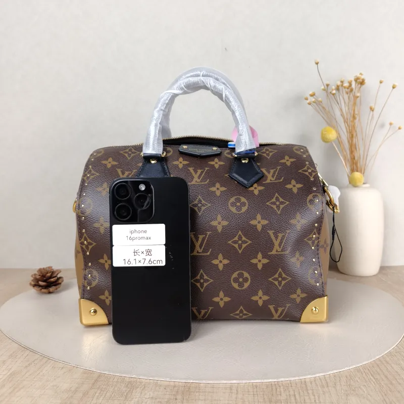 Louis Vuitton Shoulder Bag Speedy Trunk Monogram PVC One Size 27 × 15 × 20 cm — cover view 5 of 5