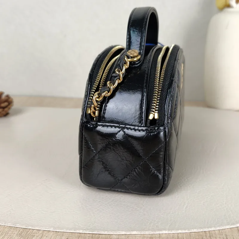 Chanel Crossbody Bag Crossbody Bag Black Waxed Leather One Size 17 × 7 × 10.5 cm — detail view 9 of 11