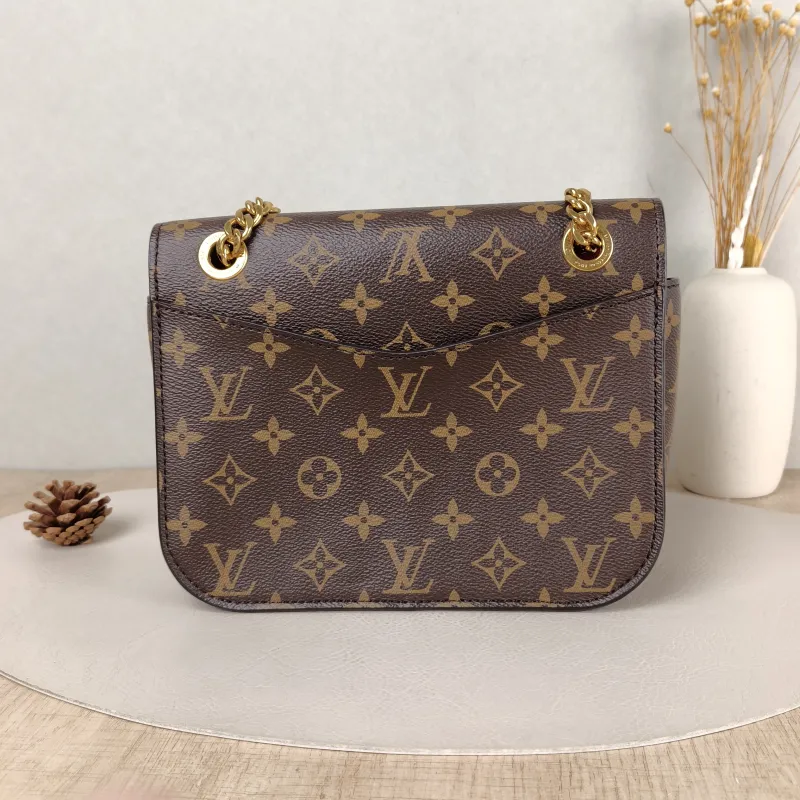 Louis Vuitton Crossbody Bag Passy Messenger Bag Monogram PVC Small 23 × 9 × 17 cm — cover view 4 of 5