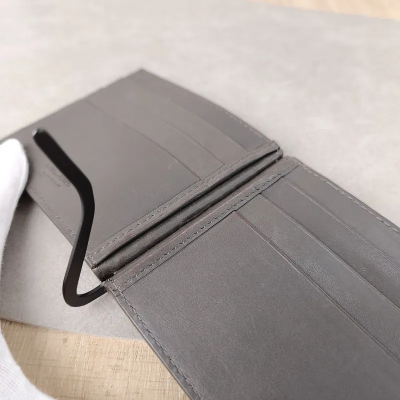 Bottega Veneta Wallet Edition Wallet Grey Calfskin One Size11*9 — detail view 4 of 8
