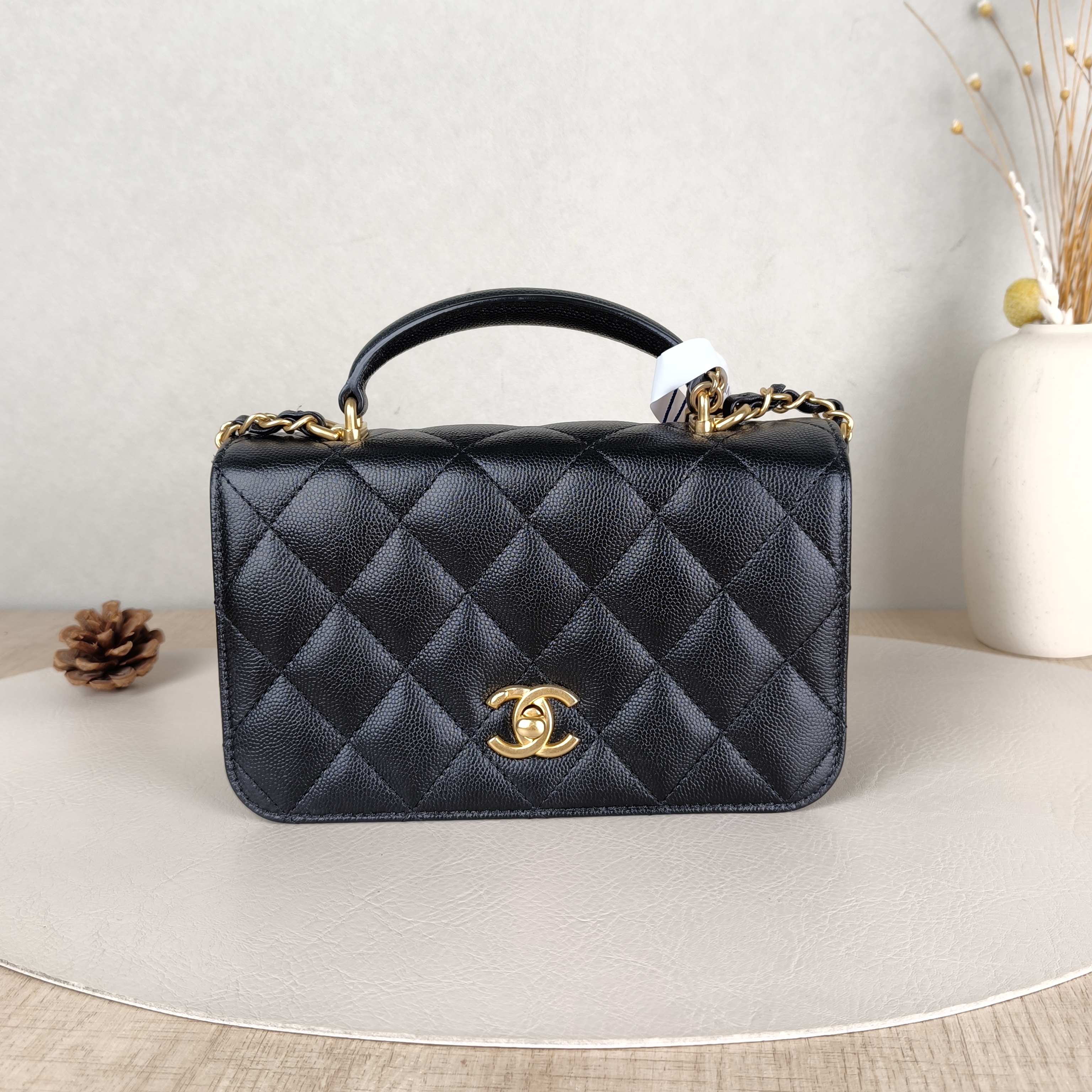 Chanel Crossbody Bag23b Black Grained Calfskinmini20 × 8 × 12 cm