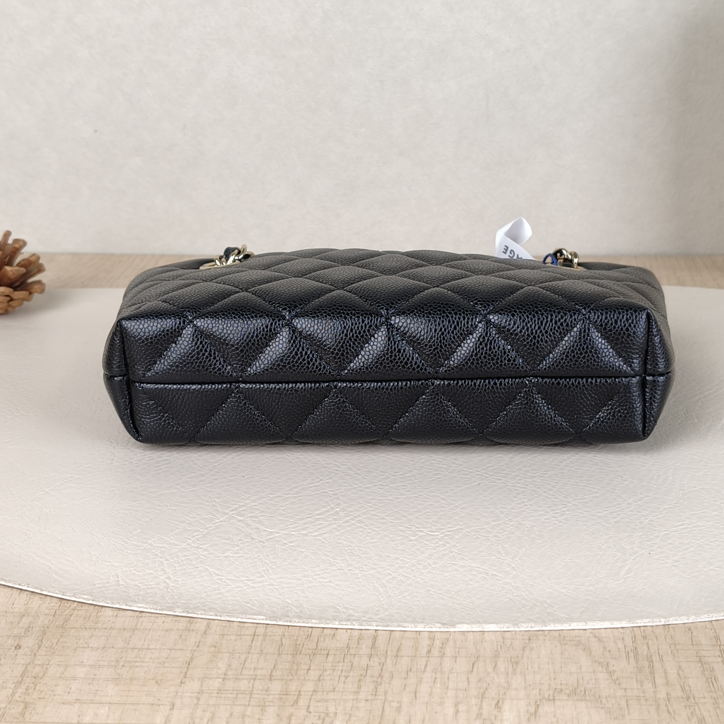 Chanel Shoulder Bag mini tote Black Grained Calfskin20 × 4 × 11 cm — cover view 6 of 6