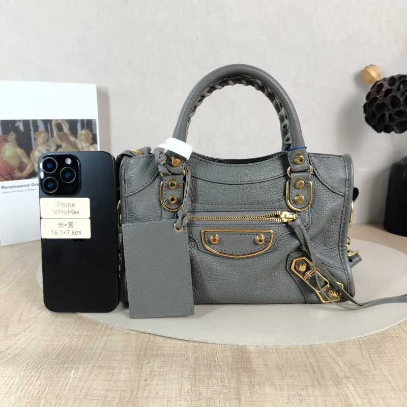 BALENCIAGA Crossbody Bag Classic City Grey Lambskin Mini 24 × 10 × 16 cm — cover view 4 of 6